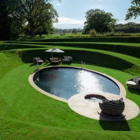Pool, Gardens and Grounds